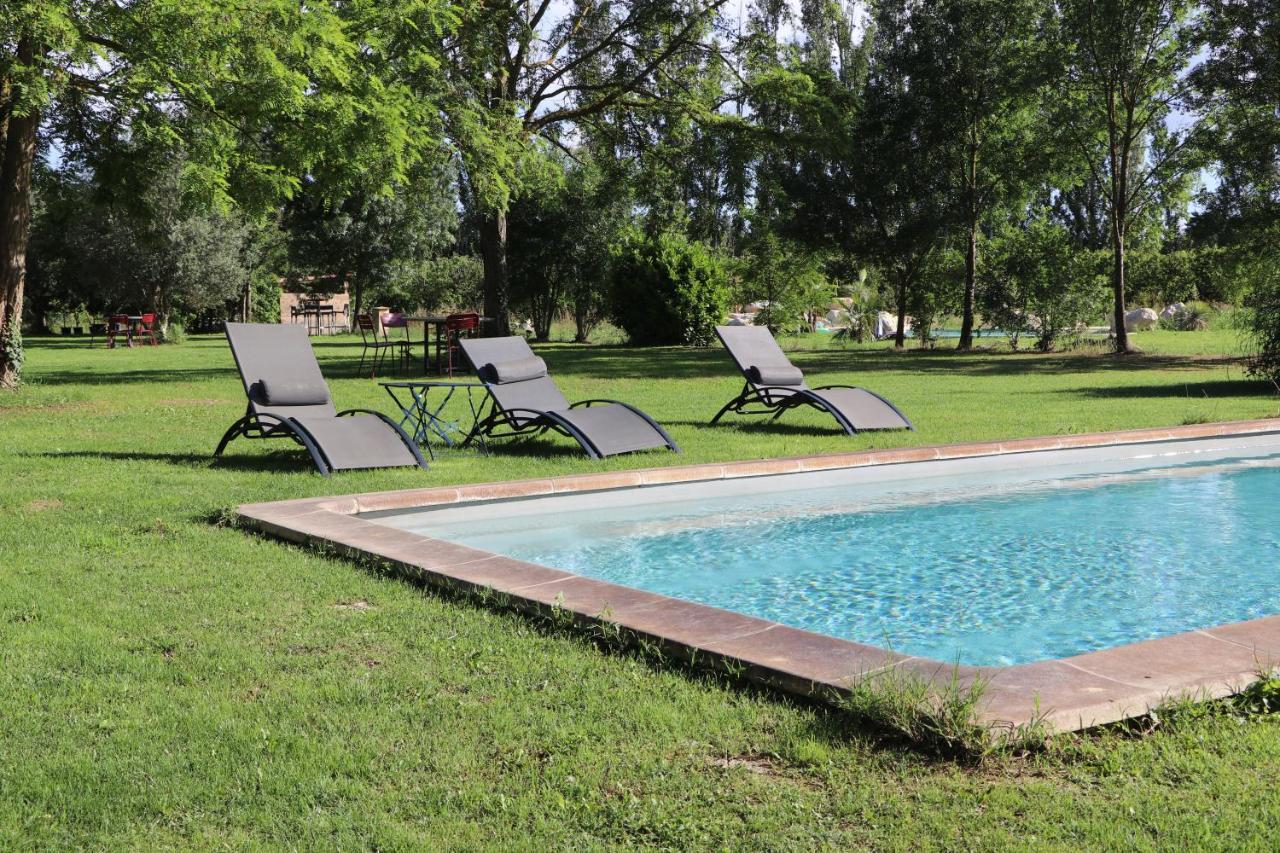 Le Mas Des Cerisiers Jacuzzi Et Sauna Inclus Pour Tous Les Logements Avignon Eksteriør billede