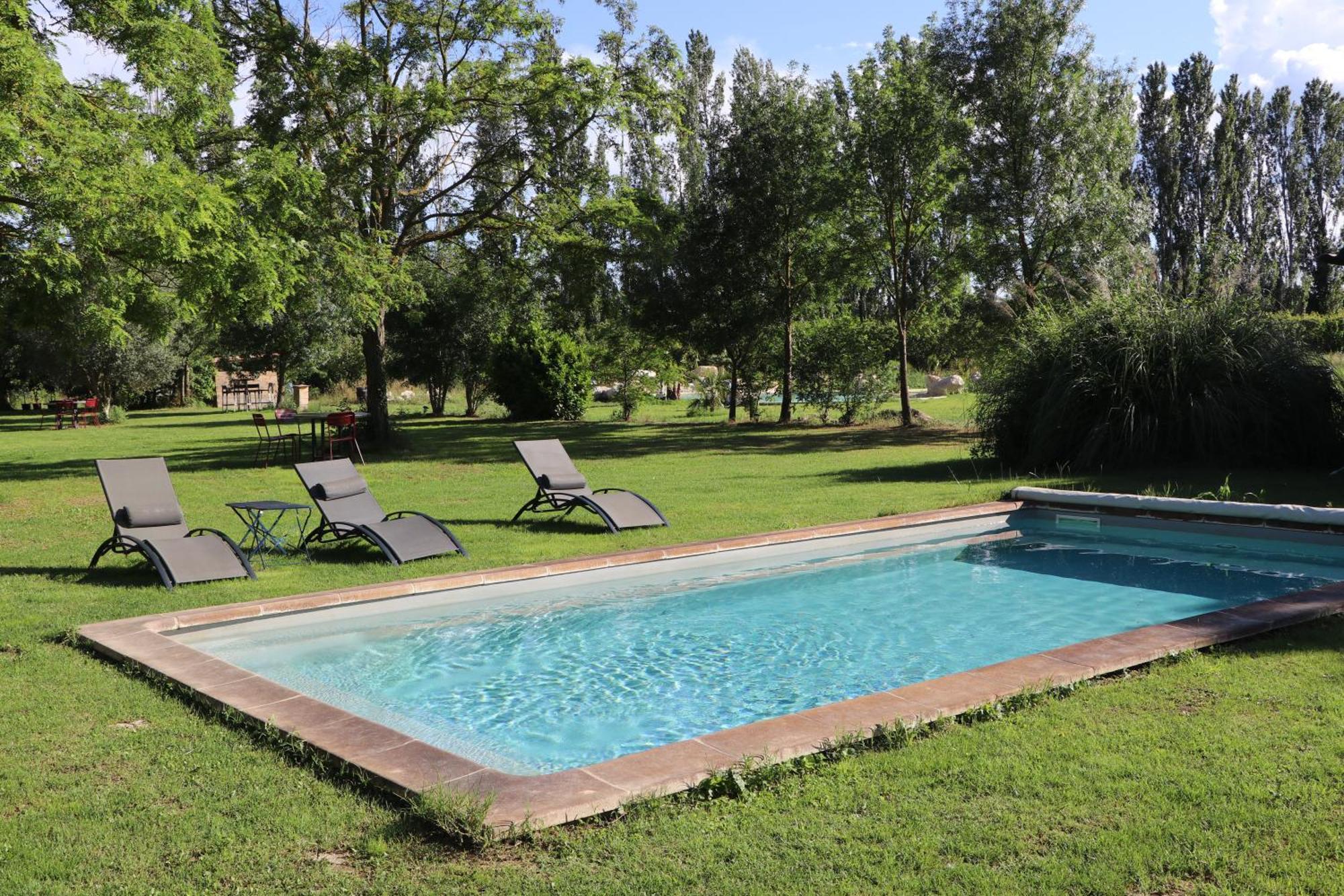 Le Mas Des Cerisiers Jacuzzi Et Sauna Inclus Pour Tous Les Logements Avignon Eksteriør billede
