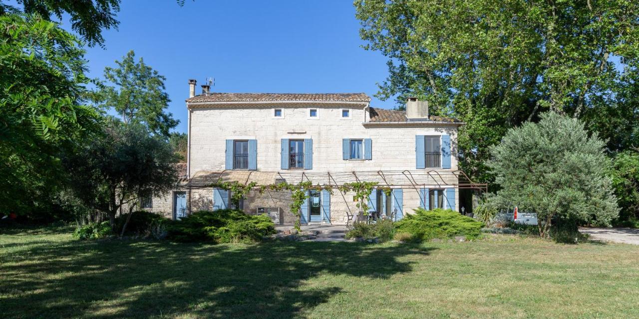 Le Mas Des Cerisiers Jacuzzi Et Sauna Inclus Pour Tous Les Logements Avignon Eksteriør billede